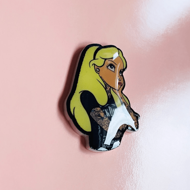Pins Alice Tattoos