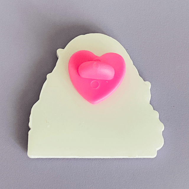 Pins Osana
